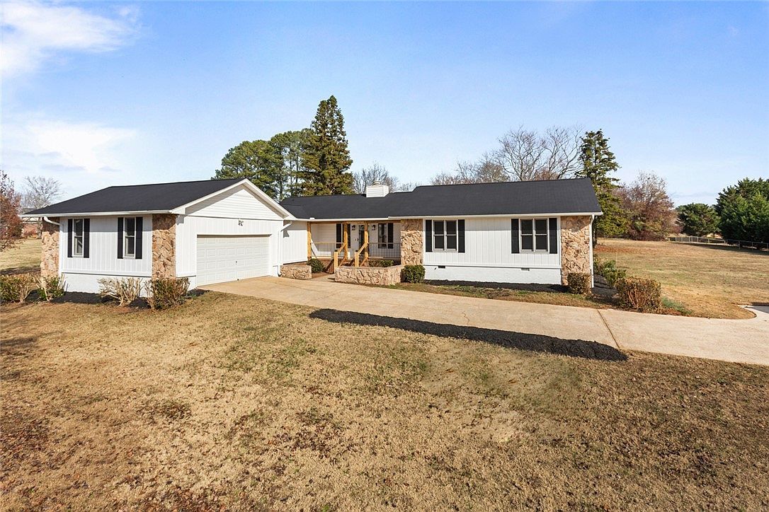 3505 Hopewell Rd Anderson, SC 29621 - Thumbnail 2