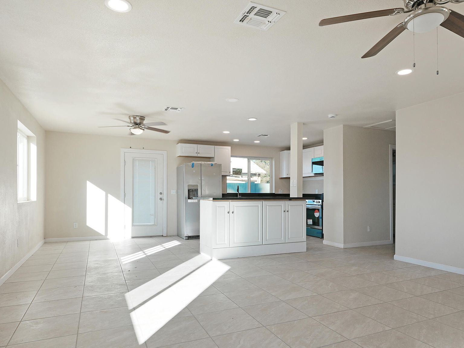 311 N D St Eloy, AZ 85131 - Thumbnail 2