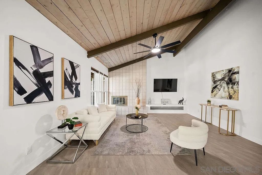 1250 E Madison Ave Unit C El Cajon, CA 92021 - Thumbnail 2