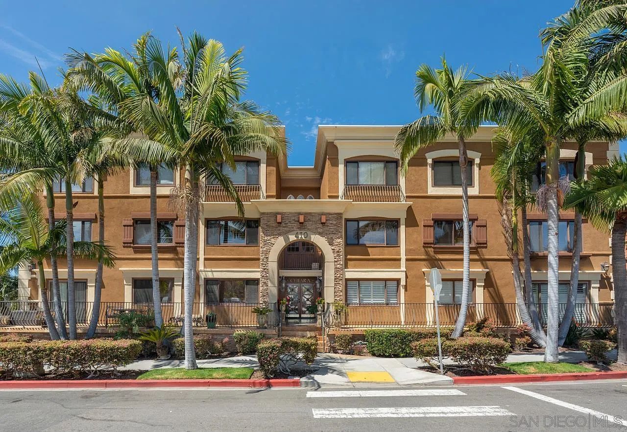 410 Pearl St APT 2B La Jolla, CA 92037  | Condominium