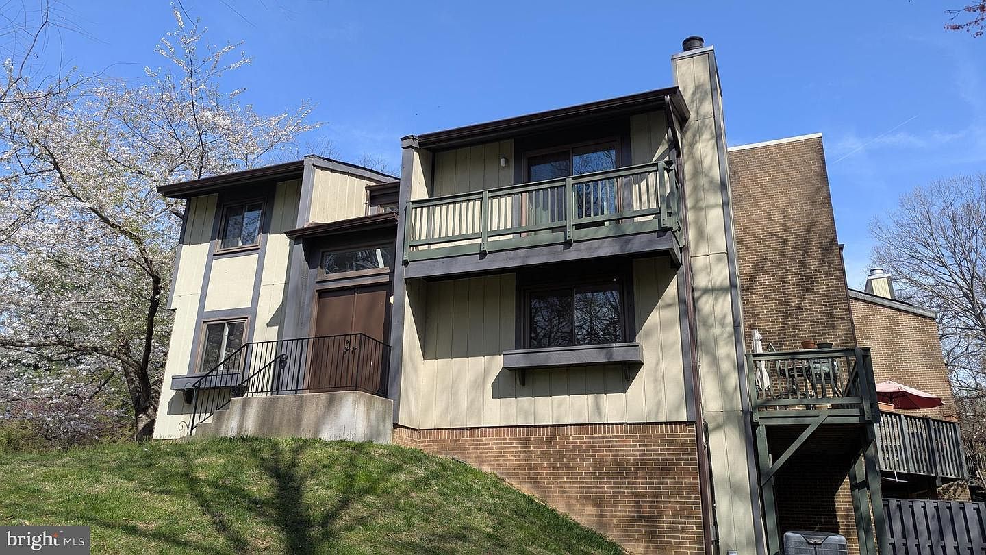 2200 Glencourse Ln Reston, VA 20191  | New build