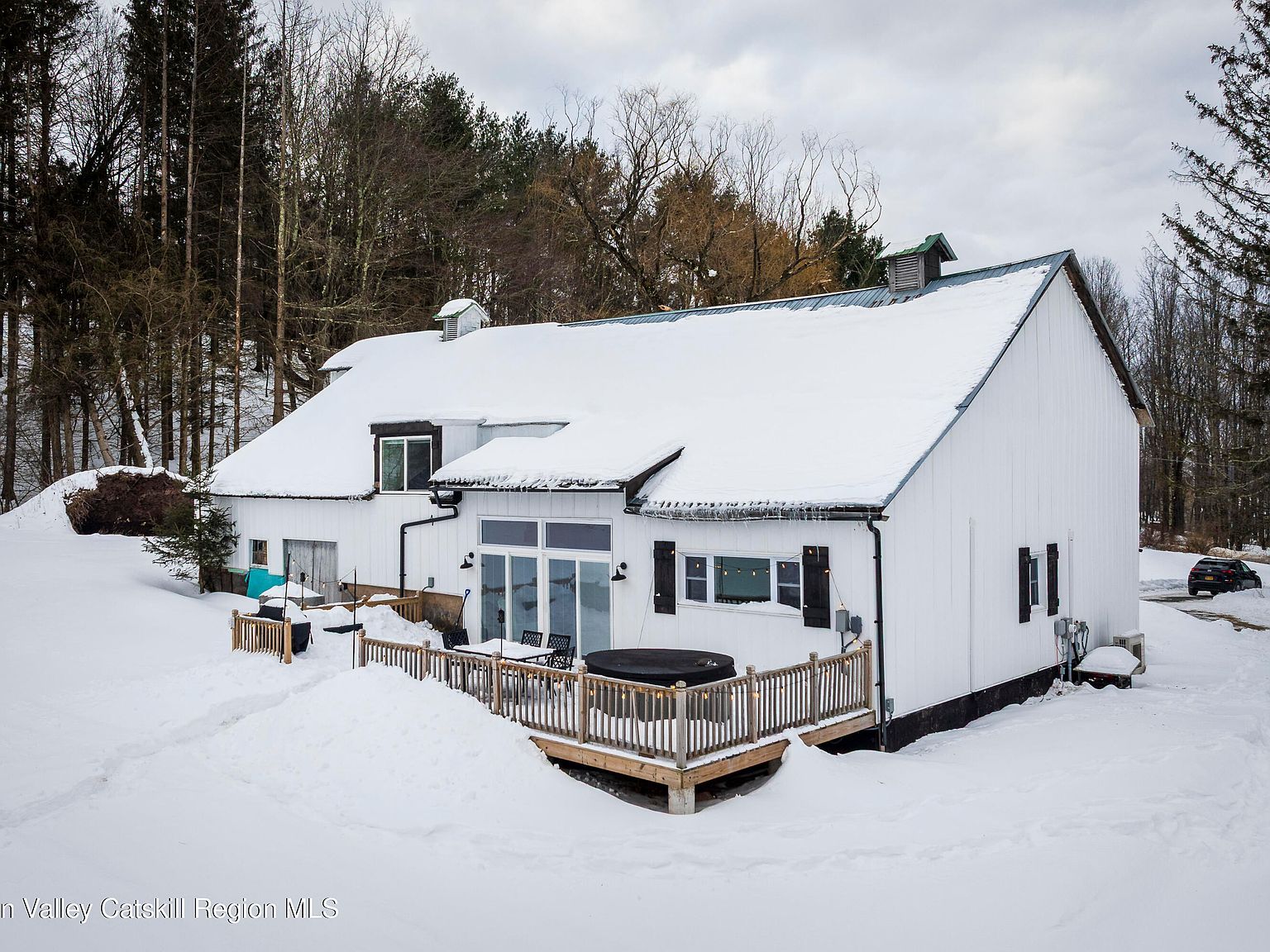 47 Hemmer Rd Jeffersonville, NY 12748 - Thumbnail 2