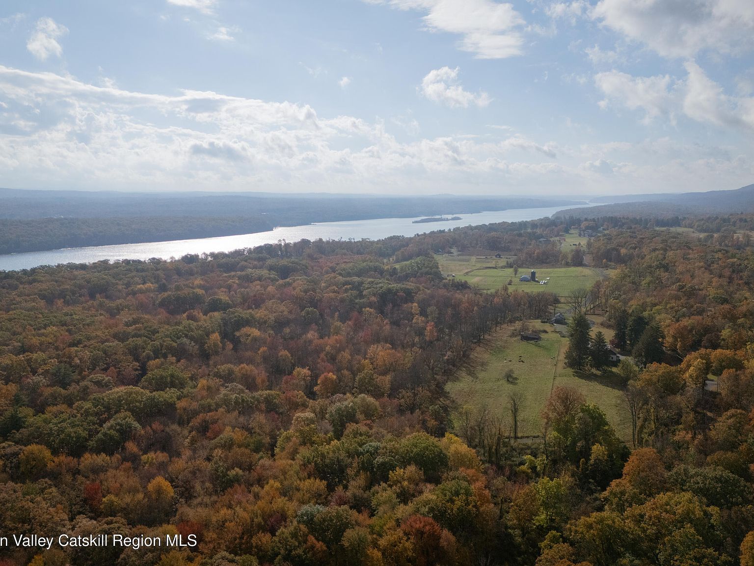 38 Hudson Ln Ulster Park, NY 12487 - Thumbnail 2