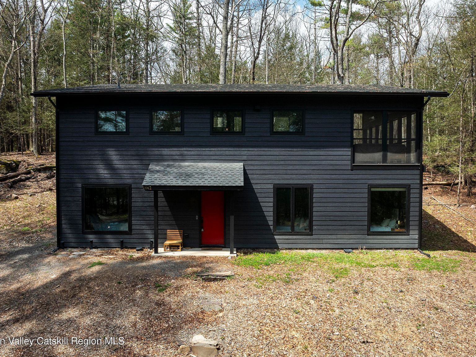 1442 Glasco Tpke Saugerties, NY 12477  | Single Family