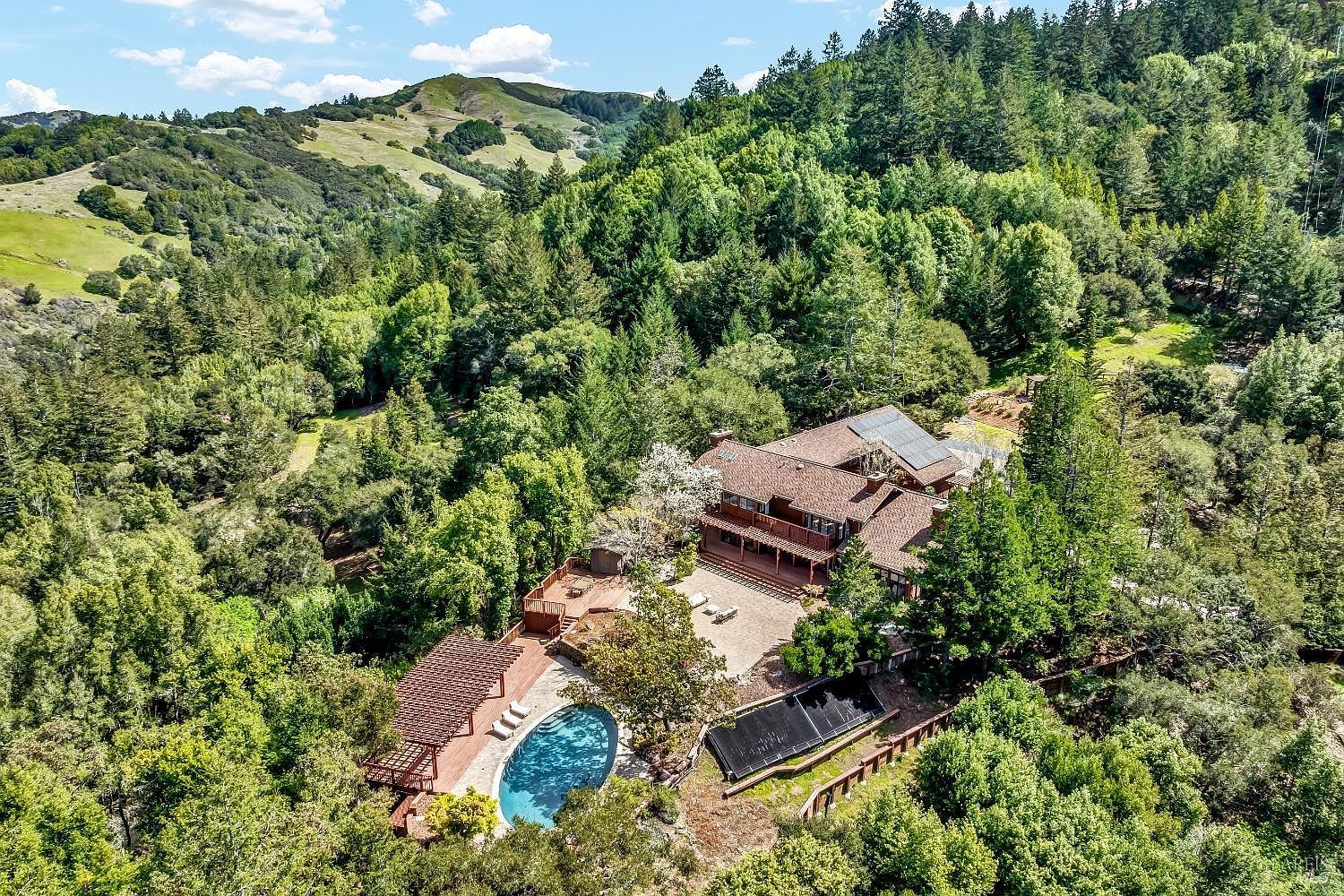 40 Los Pinos Nicasio, CA 94946 - Thumbnail 2