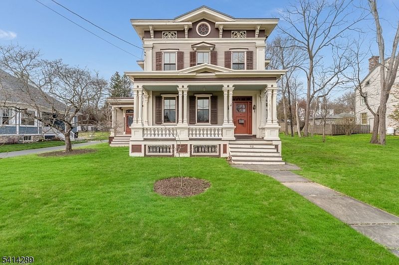 68 W Main St Clinton, NJ 08809  | Single Family