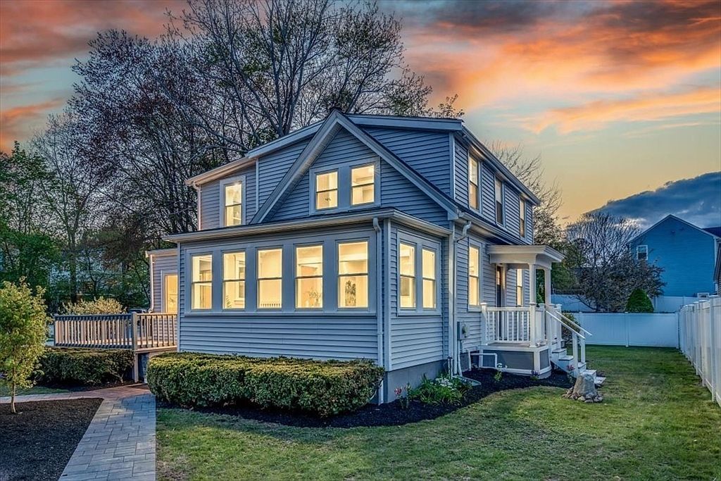 1360 Great Plain Ave Needham, MA 02492, 2492