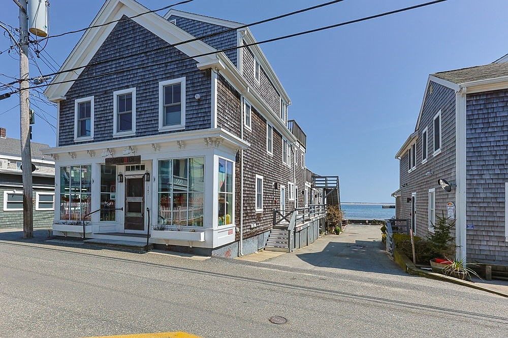 147 Commercial St APT L7 Provincetown, MA 02657 - Thumbnail 2