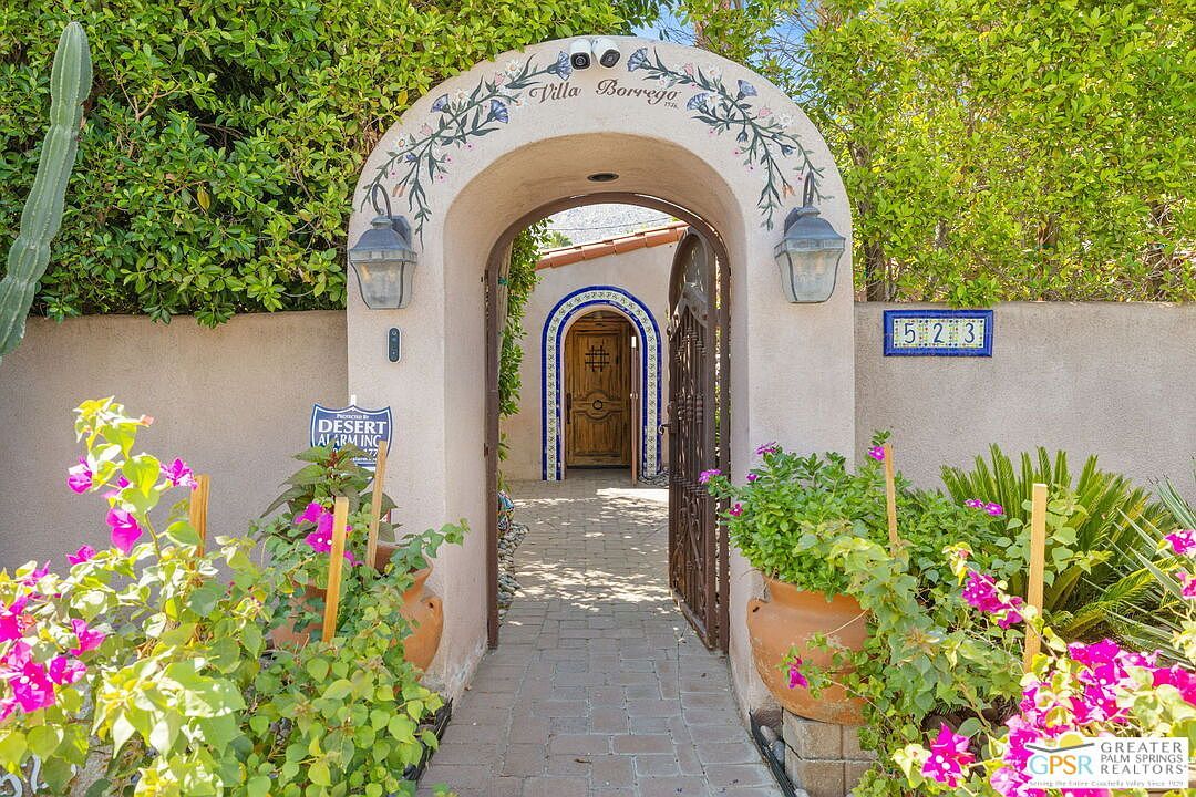 523 S Vista Oro Palm Springs, CA 92264 - Thumbnail 2