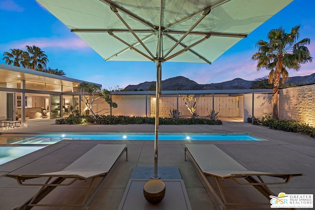 3075 Goldenrod Ln Palm Springs, CA 92264 - Thumbnail 2