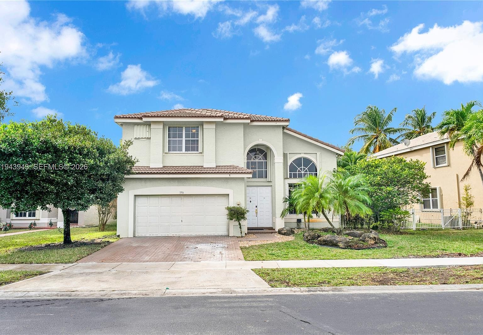 1916 SW 163rd Ave Miramar, FL 33027 - Thumbnail 2