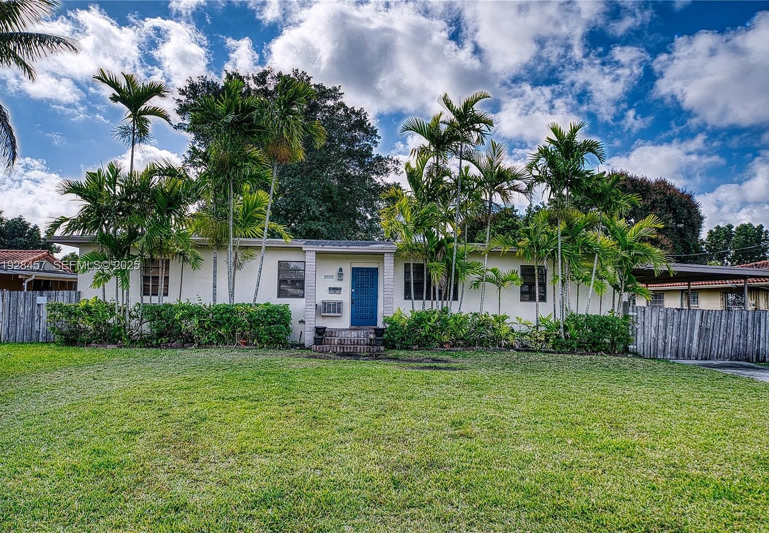 6550 SW 27th St Miami, FL 33155 - Thumbnail 2