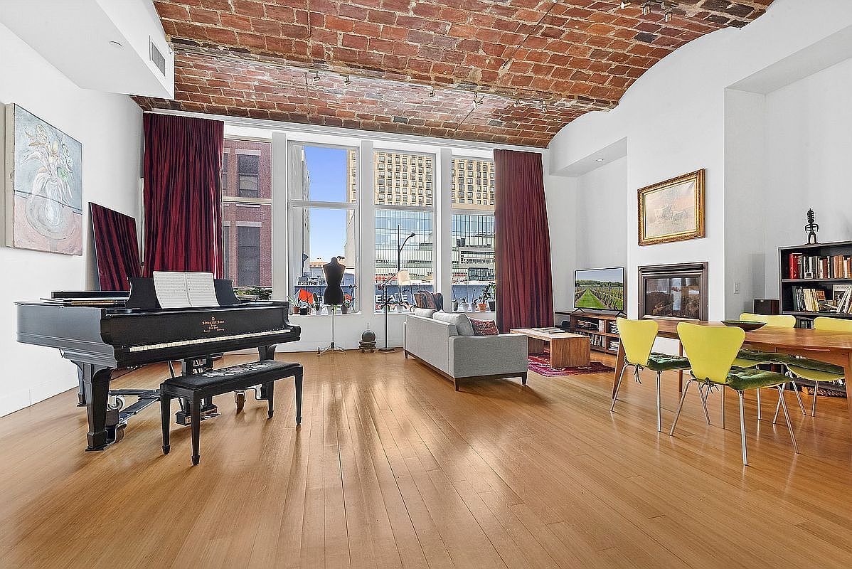 140 W 124th St APT 2A New York, NY 10027 - Thumbnail 2