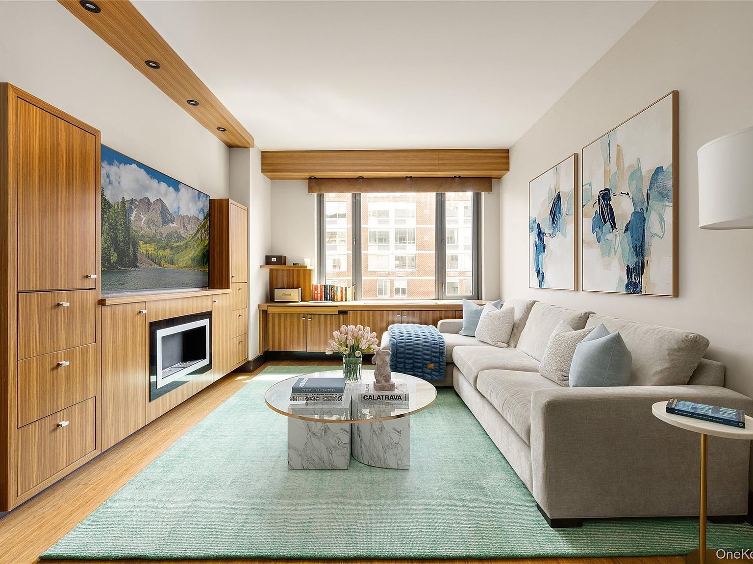 305 W 16th St APT 4D New York, NY 10011  | Condominium