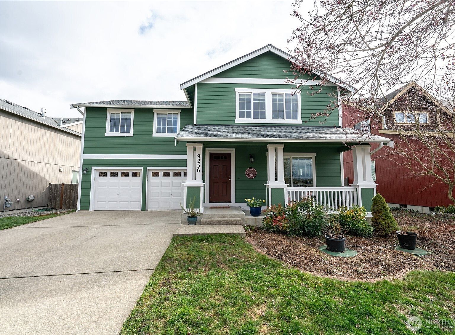 9236 Carys St SE Yelm, WA 98597 - Thumbnail 2