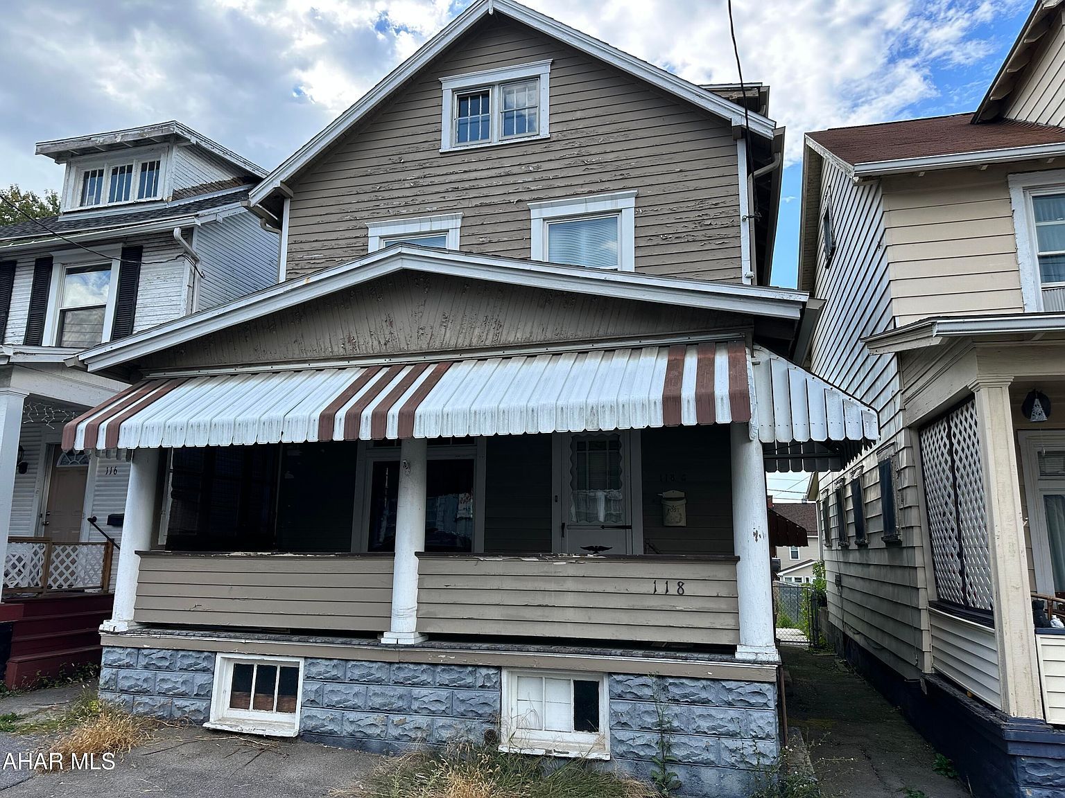 118 E Bell Ave Altoona, PA 16602 - Thumbnail 2