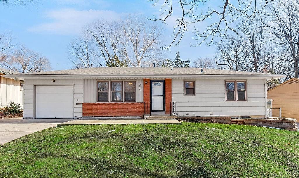 5545 N Woodland Ave Kansas City, MO 64118 - Thumbnail 2