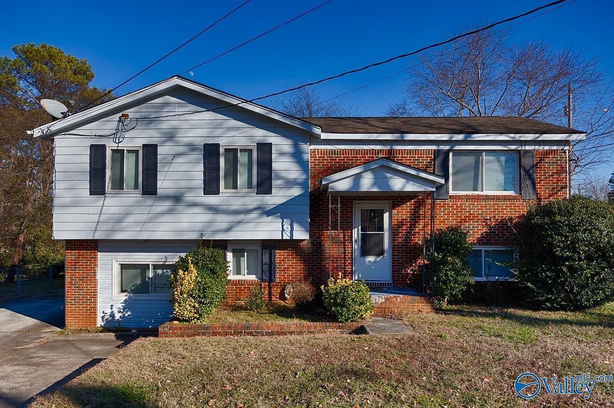 5000 Rolling Hills Dr NW Huntsville, AL 35810 - Thumbnail 2