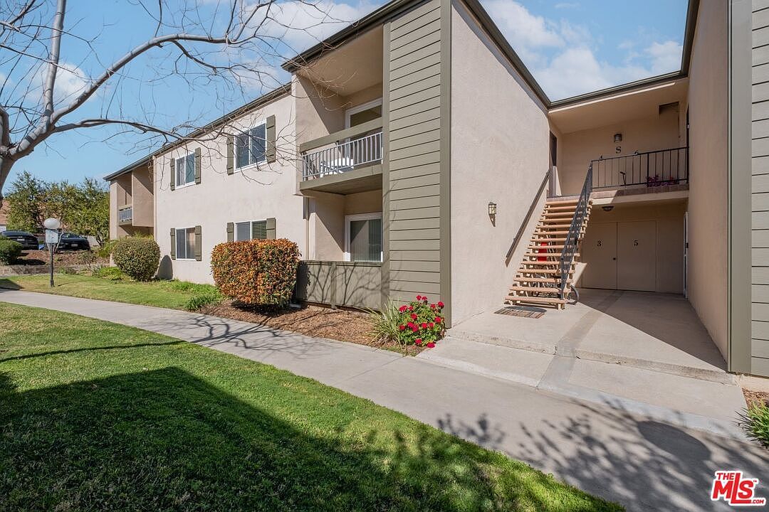 25730 Player Dr Unit S4 Santa Clarita, CA 91355  | Condominium