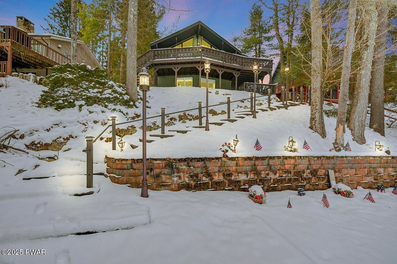 7 Woodpoint Ct Lake Ariel, PA 18436 - Thumbnail 2