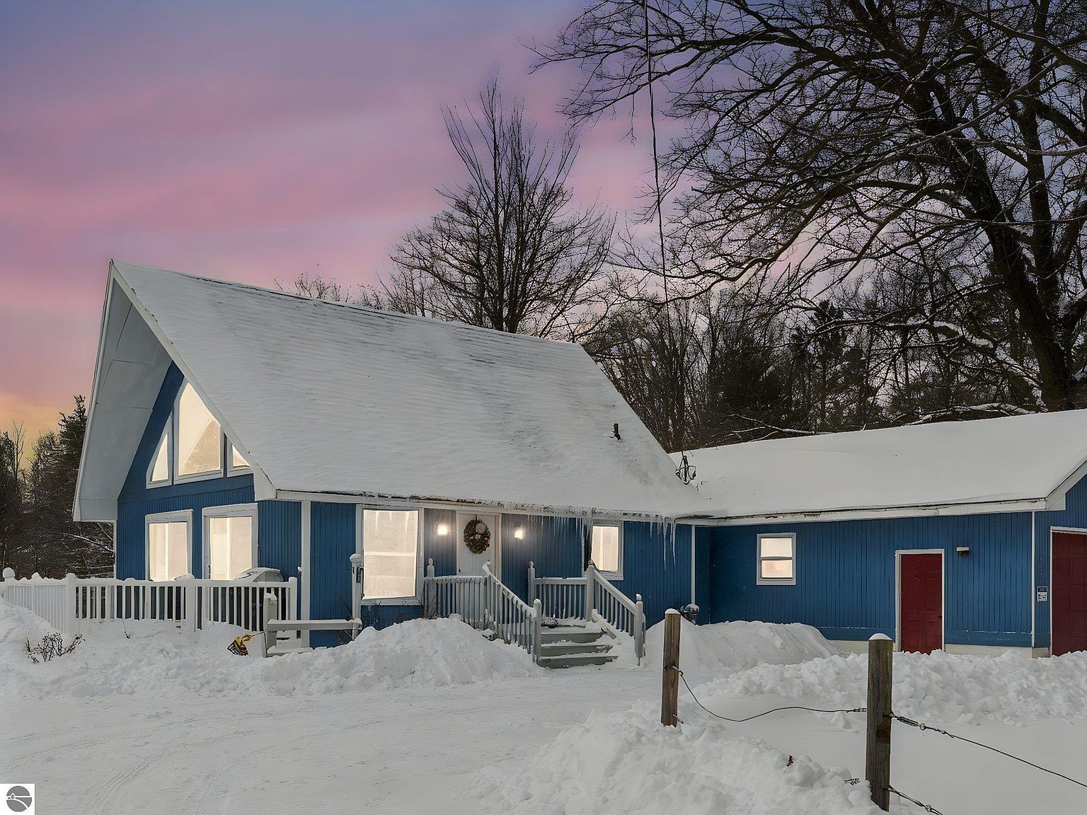 9131 W Jennings Rd Lake City, MI 49651 - Thumbnail 2