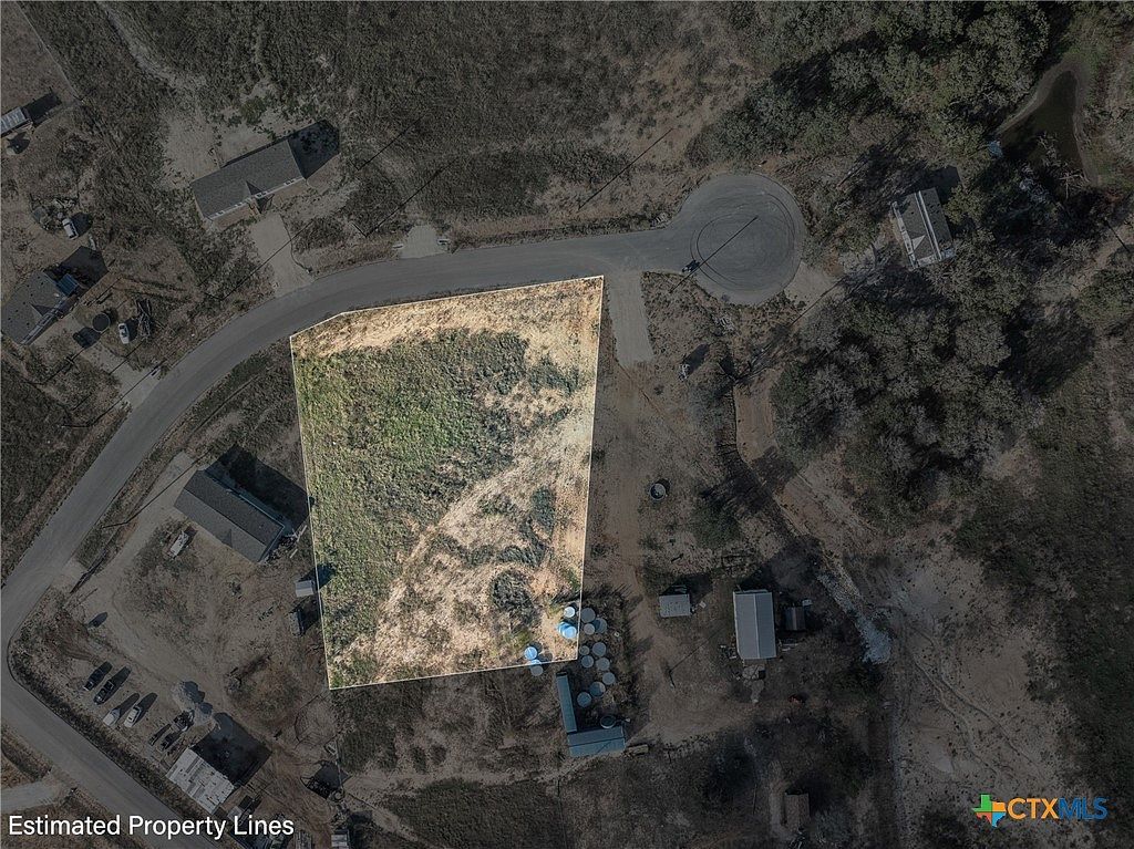 150 Azalea Ct Dale, TX 78616 - Thumbnail 2