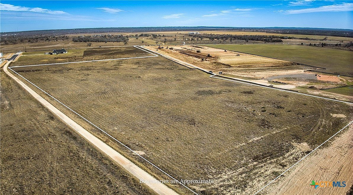 762 State Highway 304 Unit A Bastrop, TX 78602, 78602