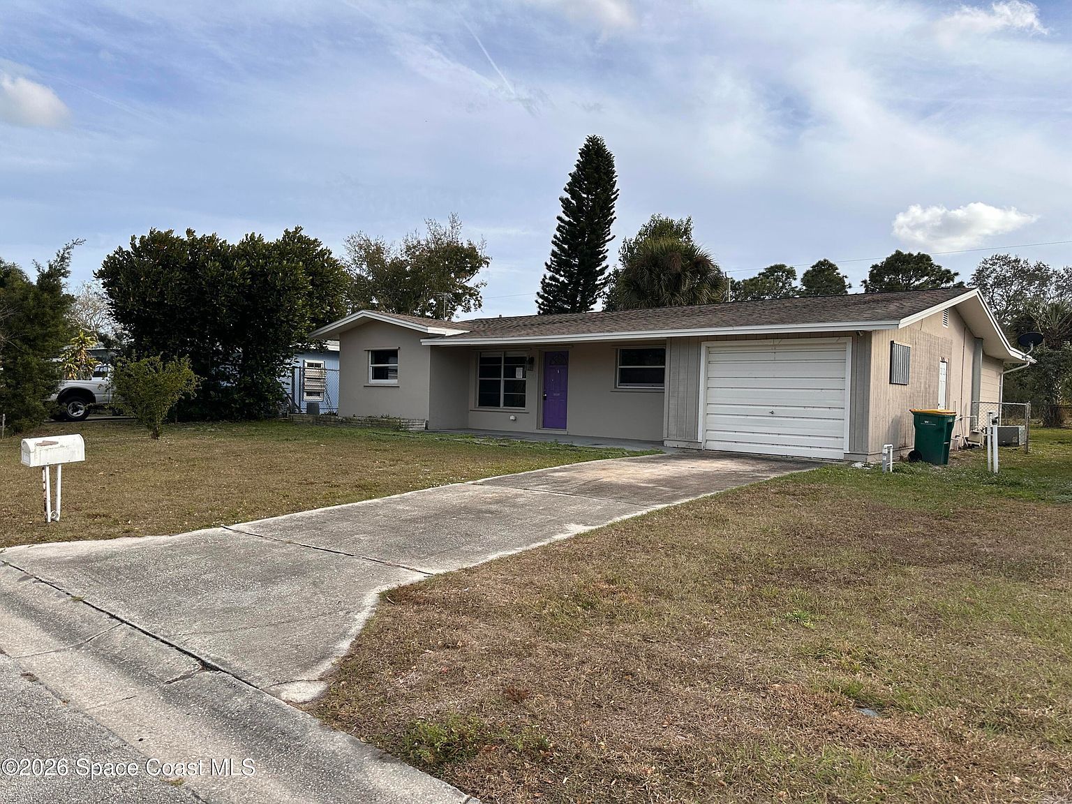 2363 Apache Dr Melbourne, FL 32935 - Thumbnail 2