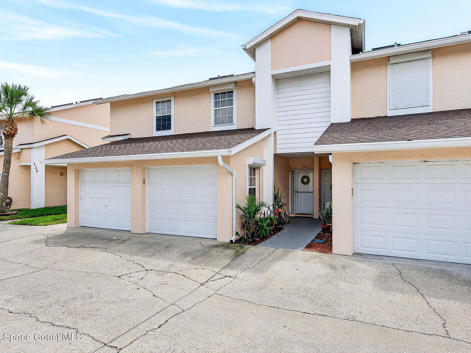135 Escambia Ln APT 207 Cocoa Beach, FL 32931, 32931