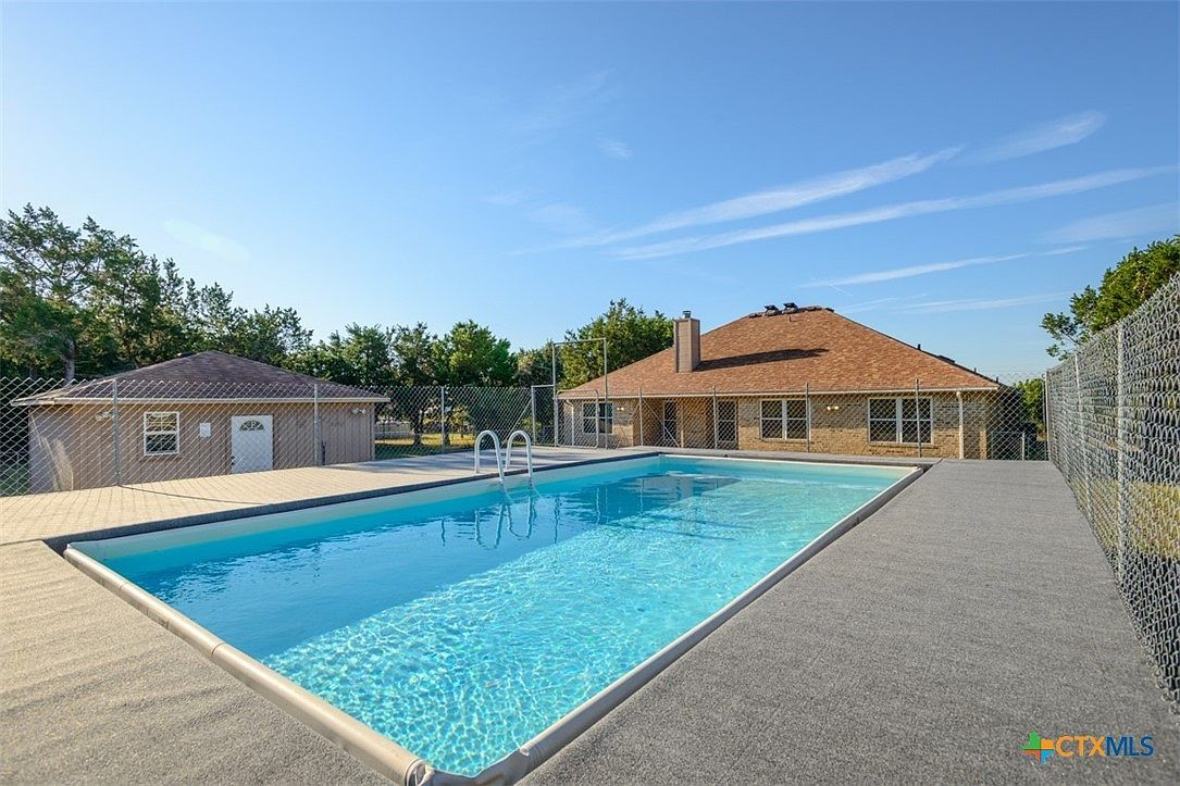 613 Circle Dr Killeen, TX 76542 - Thumbnail 2