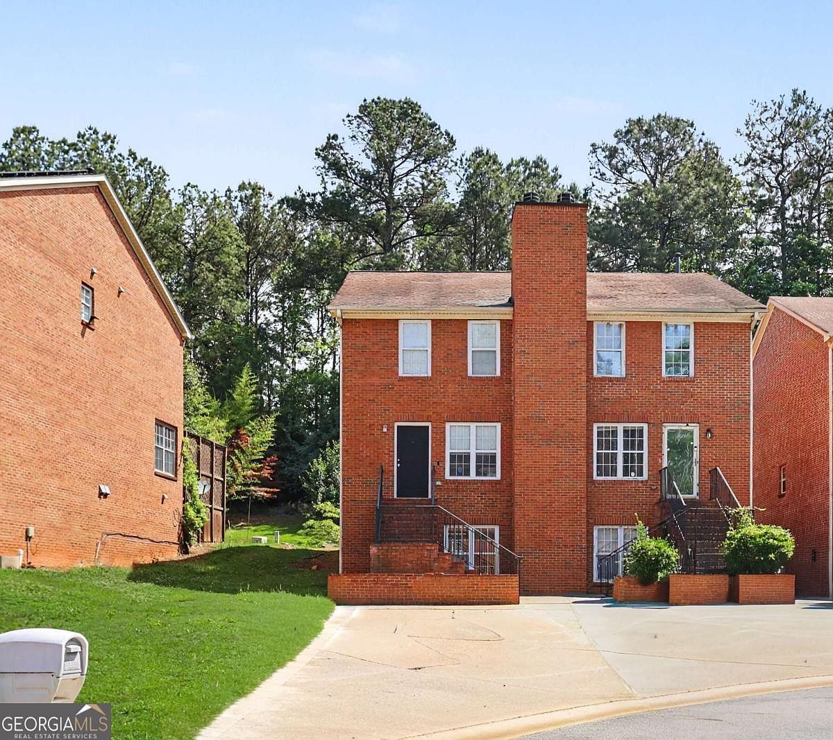 67 Davis Mill Ct Lawrenceville, GA 30044, 30044