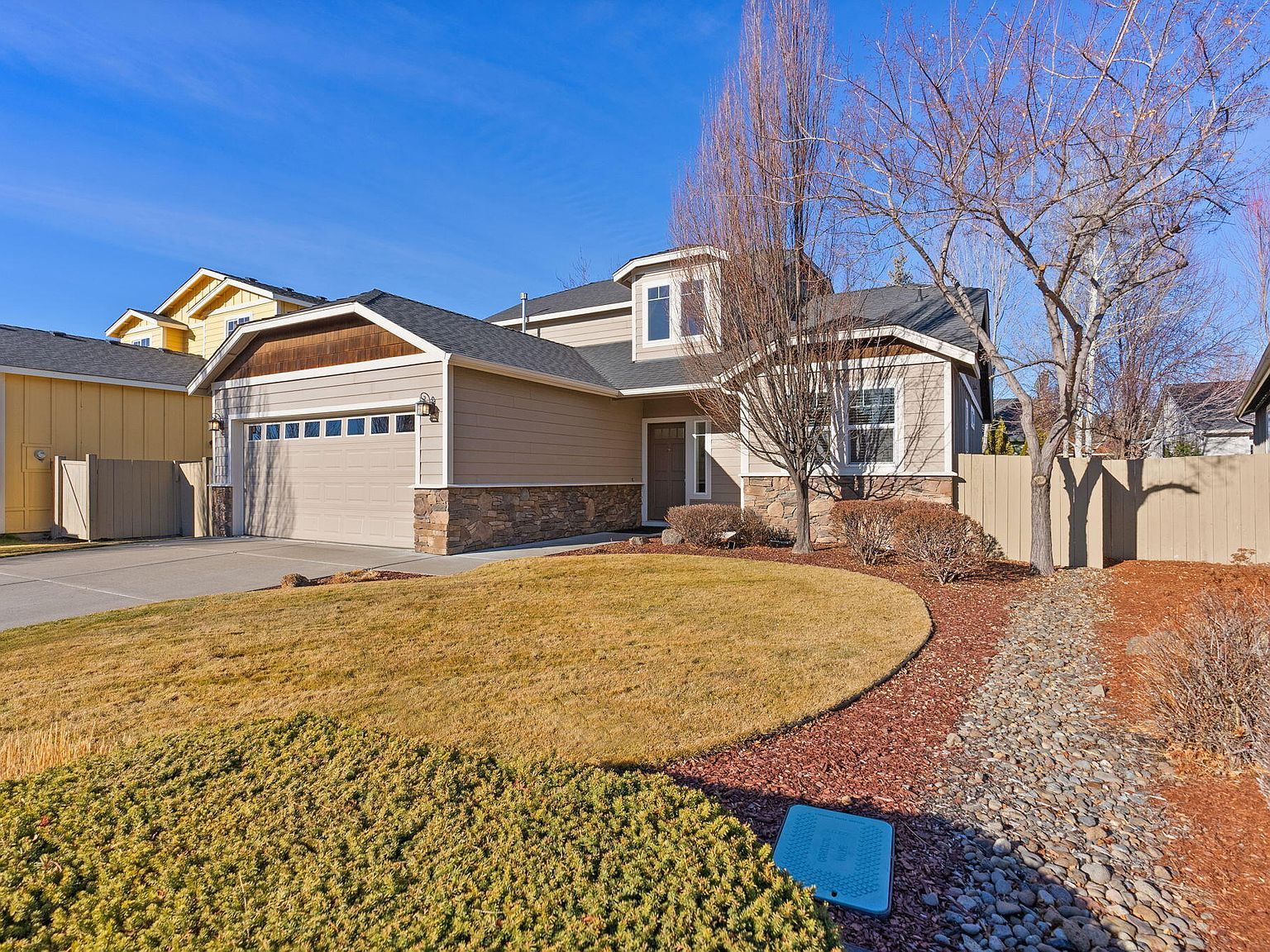 19556 Sager Loop Bend, OR 97702  | Single Family
