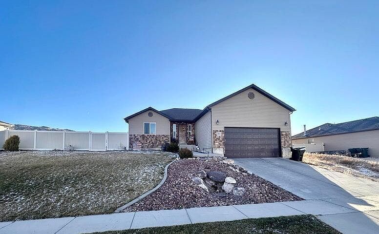 2126 E Ravine Rd Enoch, UT 84721 - Thumbnail 2