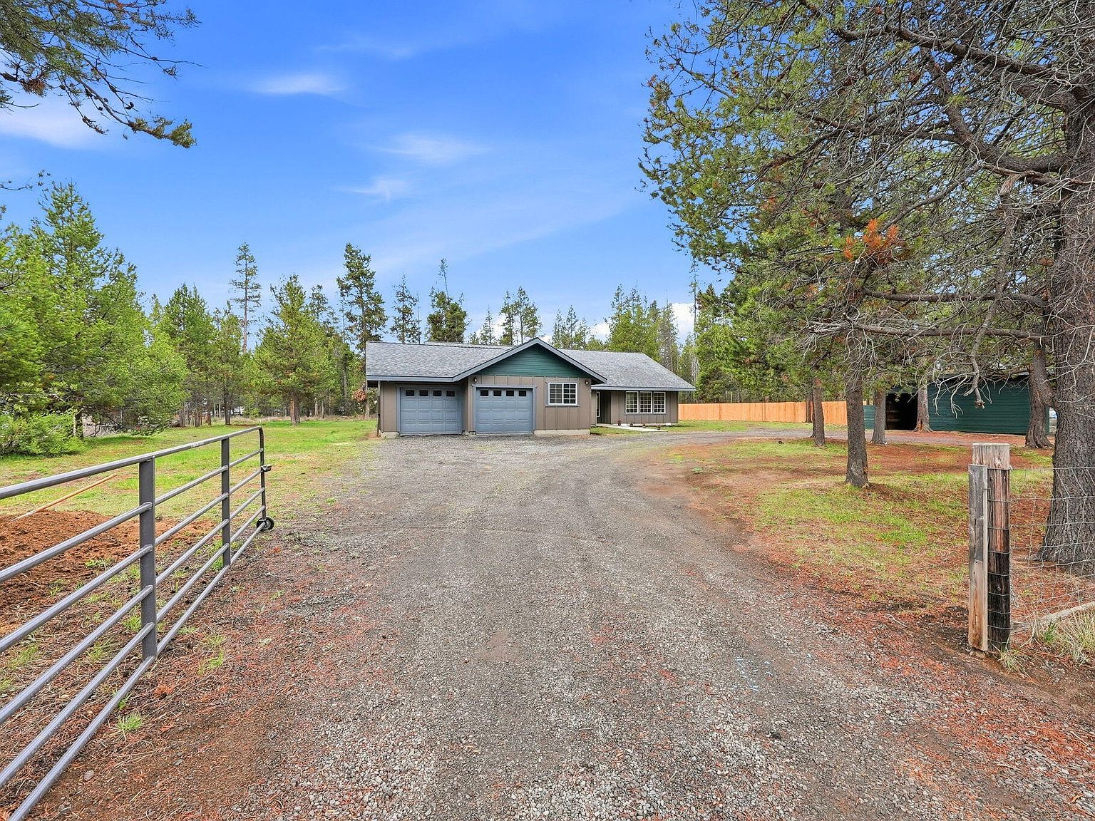 15905 Pine Ln La Pine, OR 97739  | Single Family