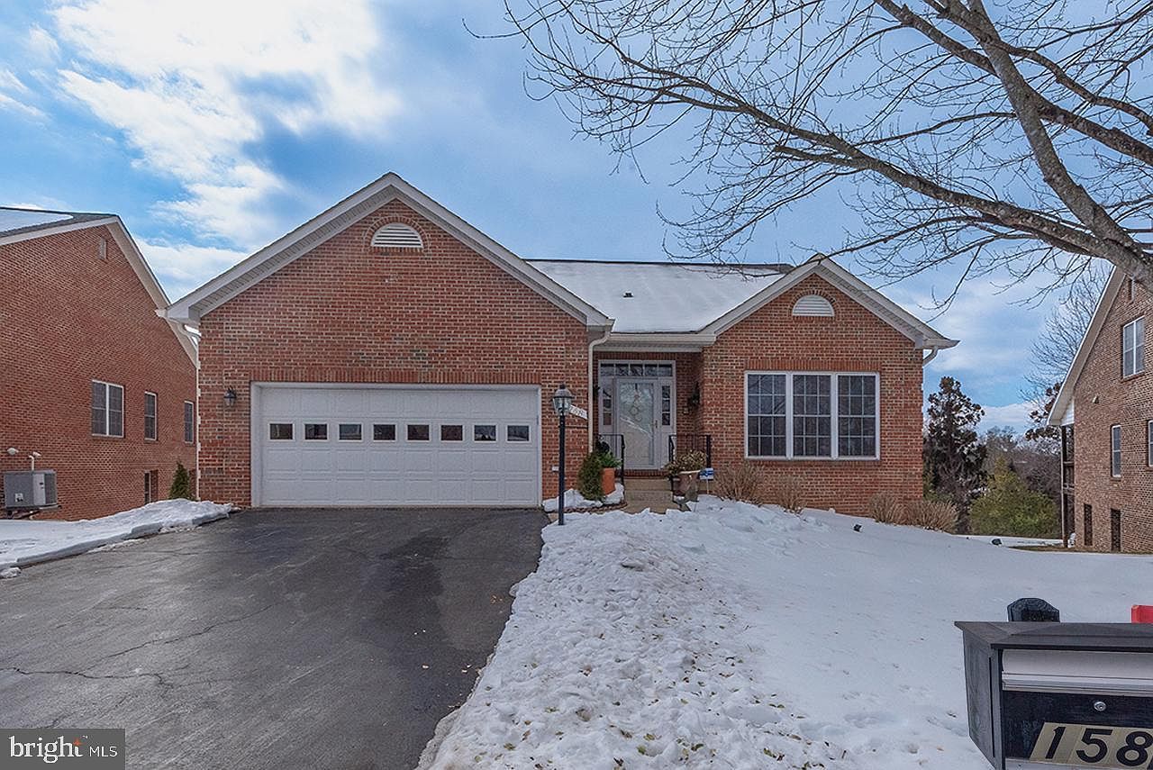 158 N View Cir Warrenton, VA 20186 - Thumbnail 2