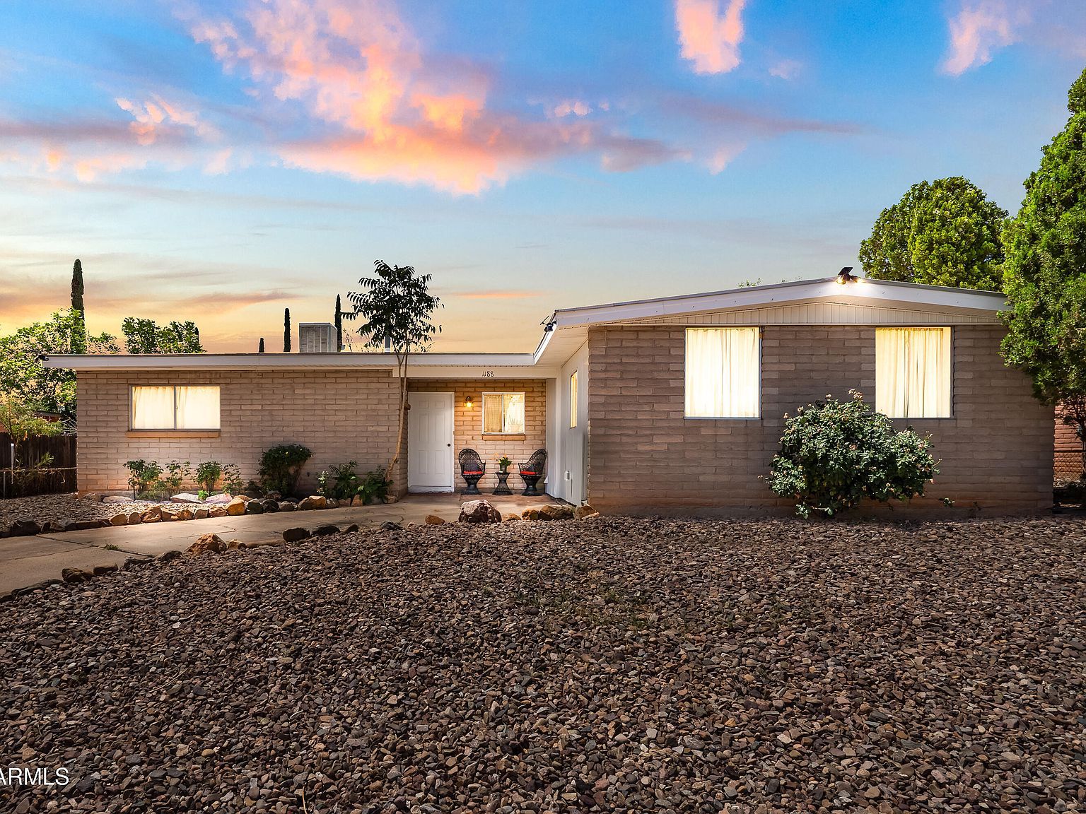 1188 Mesquite Dr Sierra Vista, AZ 85635 - Thumbnail 2