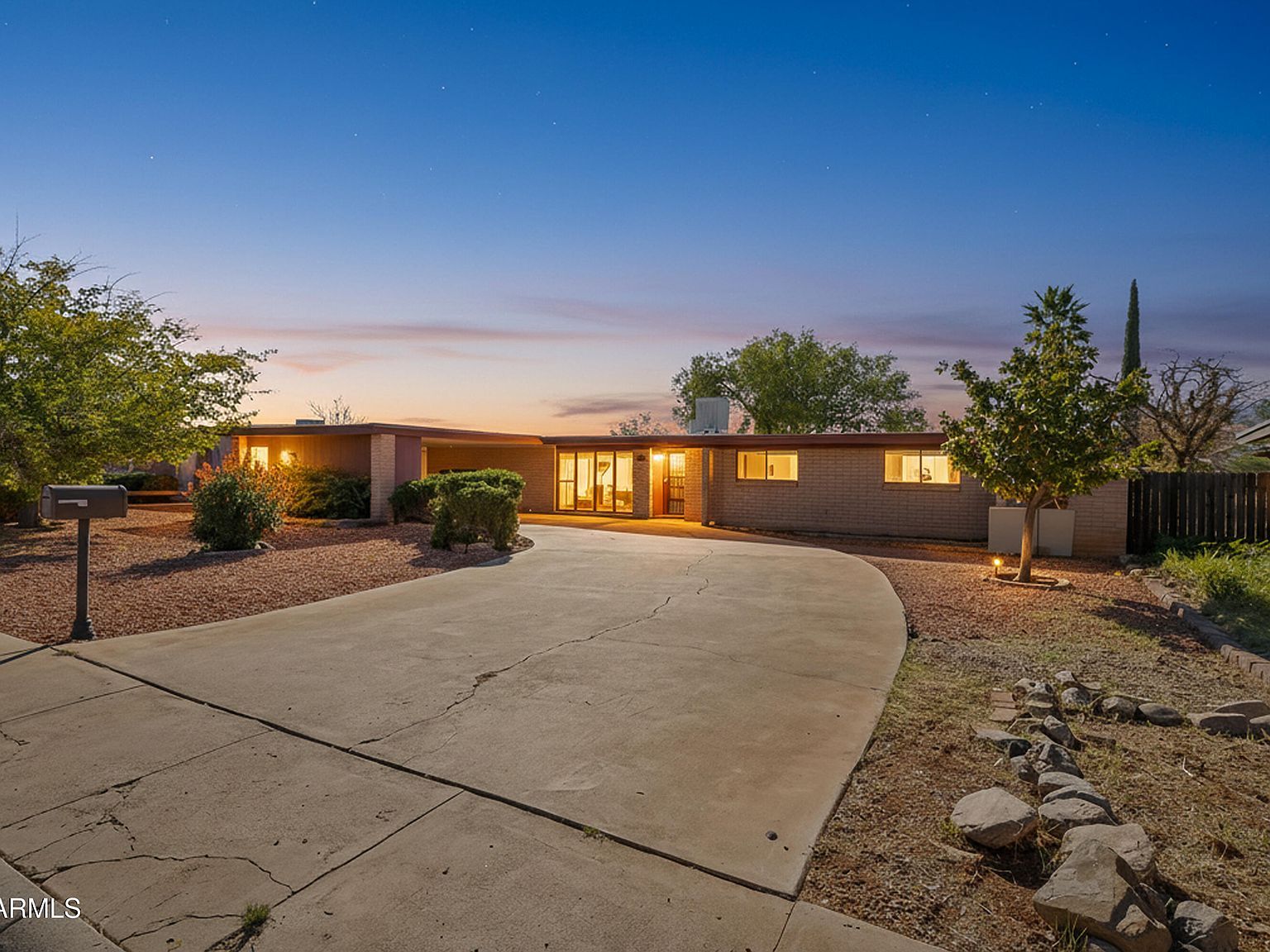 2332 Carmelita Dr Sierra Vista, AZ 85635 - Thumbnail 2