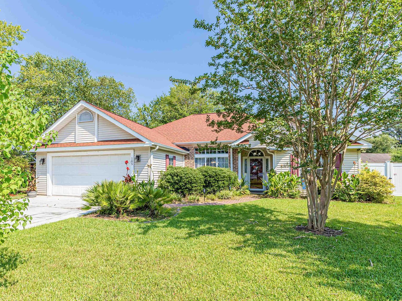 105 Old Carriage Ct Myrtle Beach, SC 29588 - Thumbnail 2