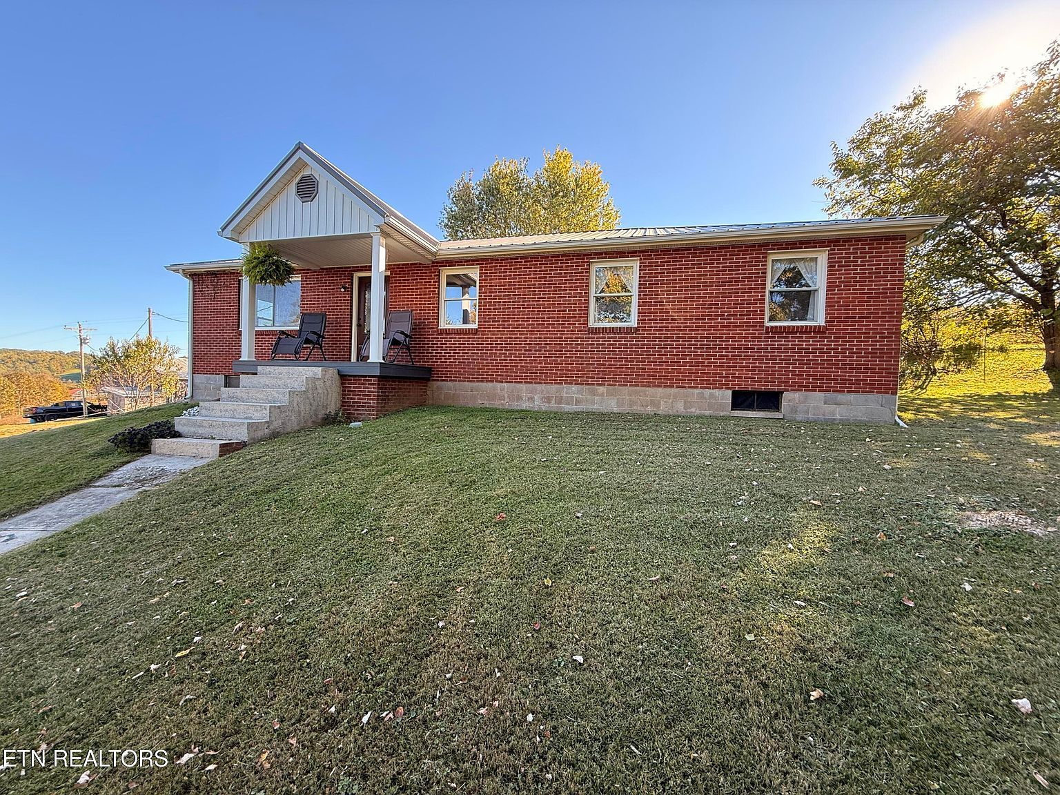 1834 Balls Chapel Rd Rose Hill, VA 24281 - Thumbnail 2