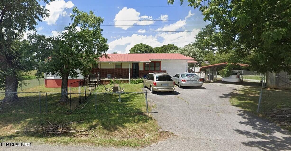 1110 Hickory Flats Rd Pennington Gap, VA 24277 - Thumbnail 2