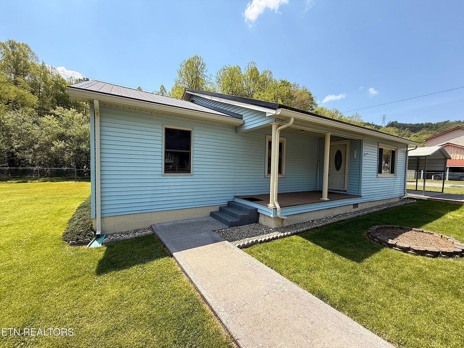 854 Oakdale St Appalachia, VA 24216  | Single Family