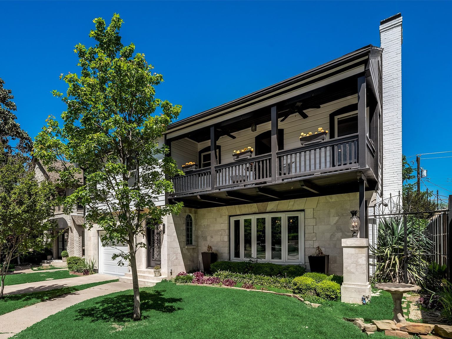 4330 Rawlins St Dallas, TX 75219 - Thumbnail 2