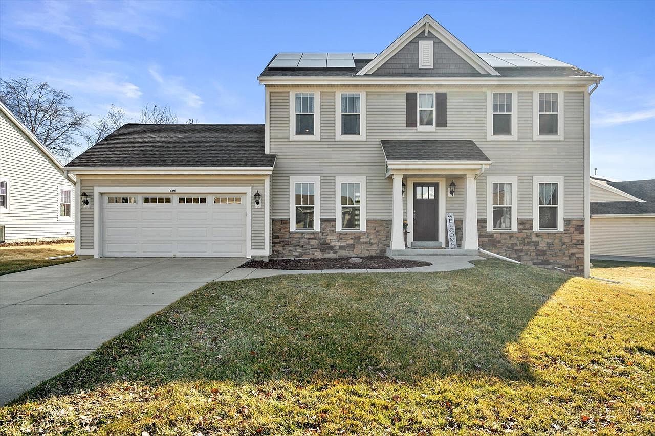 619 Arlington Way Watertown, WI 53094 - Thumbnail 2