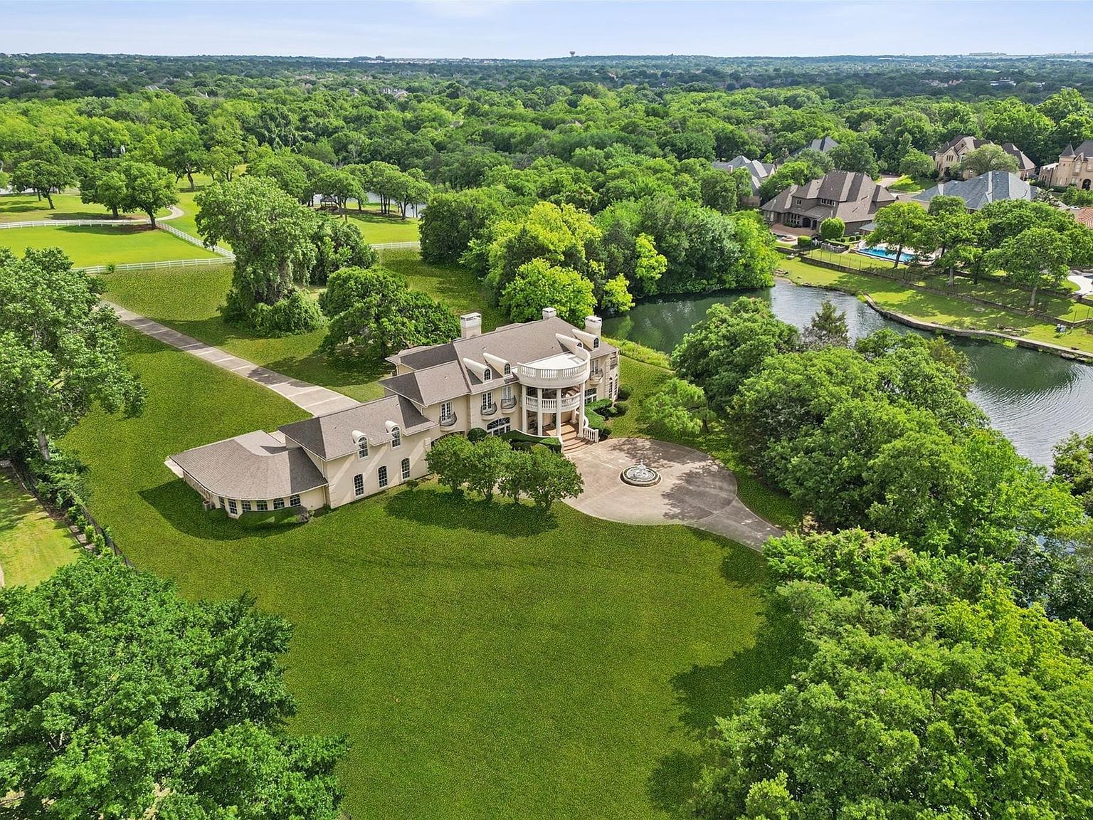 800 John McCain Rd Colleyville, TX 76034 - Thumbnail 2