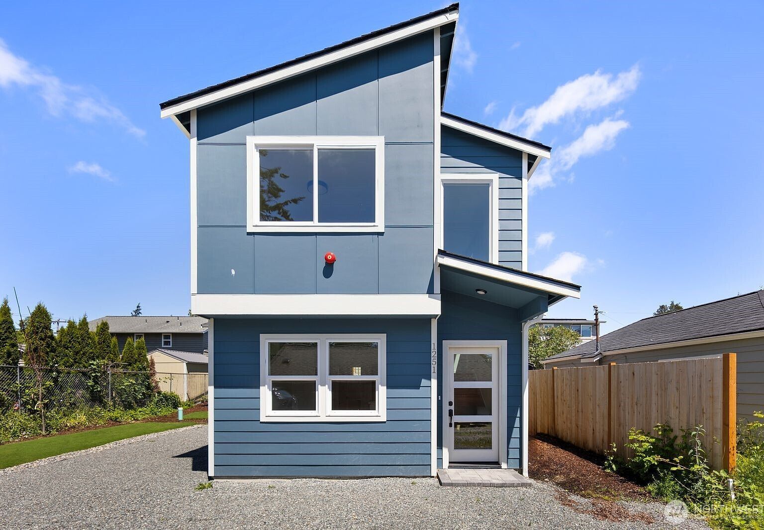 1251 SW 151st St Seattle, WA 98166, 98166