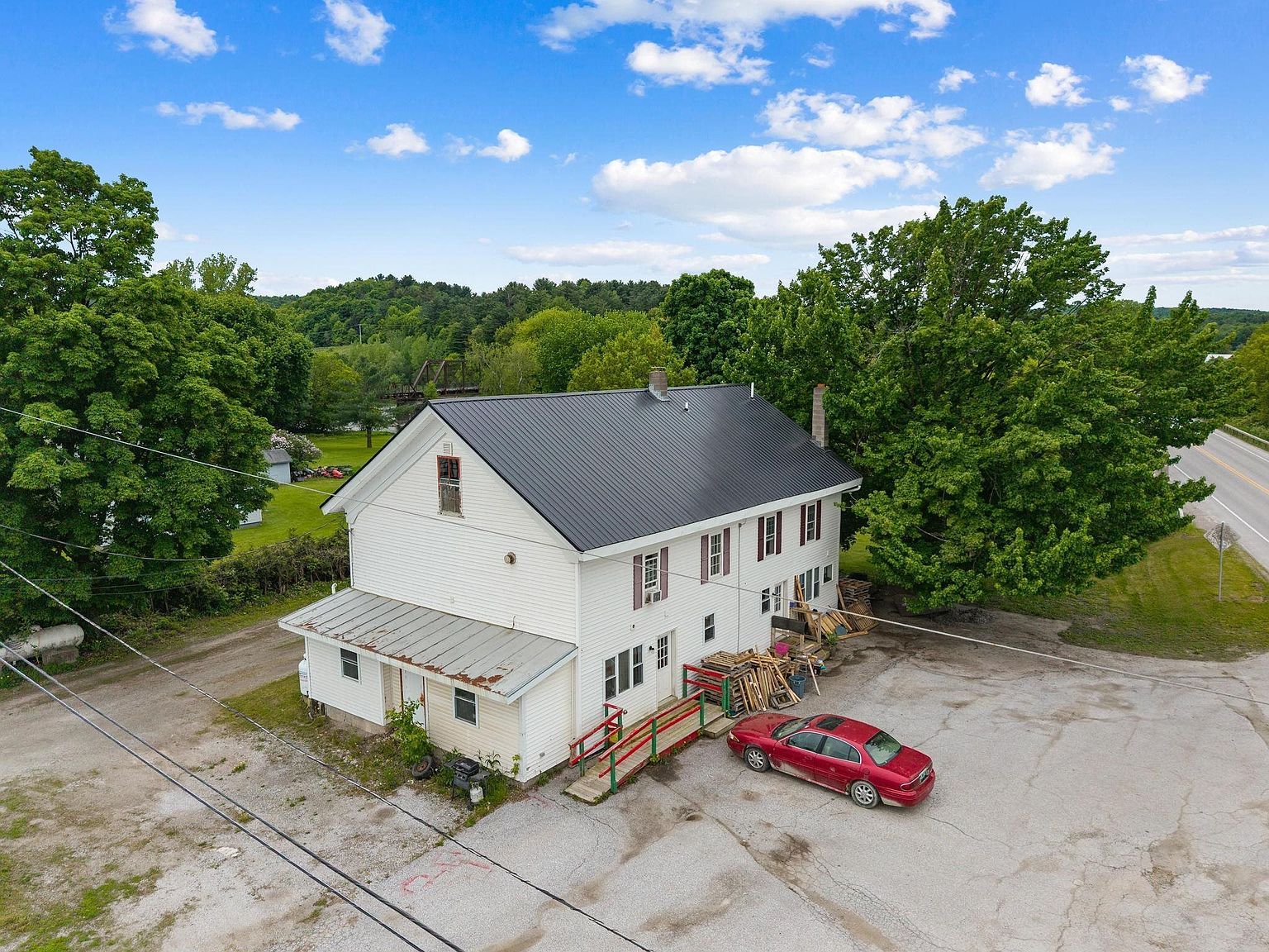 4232 State Route 105 Sheldon, VT 05483, 5483