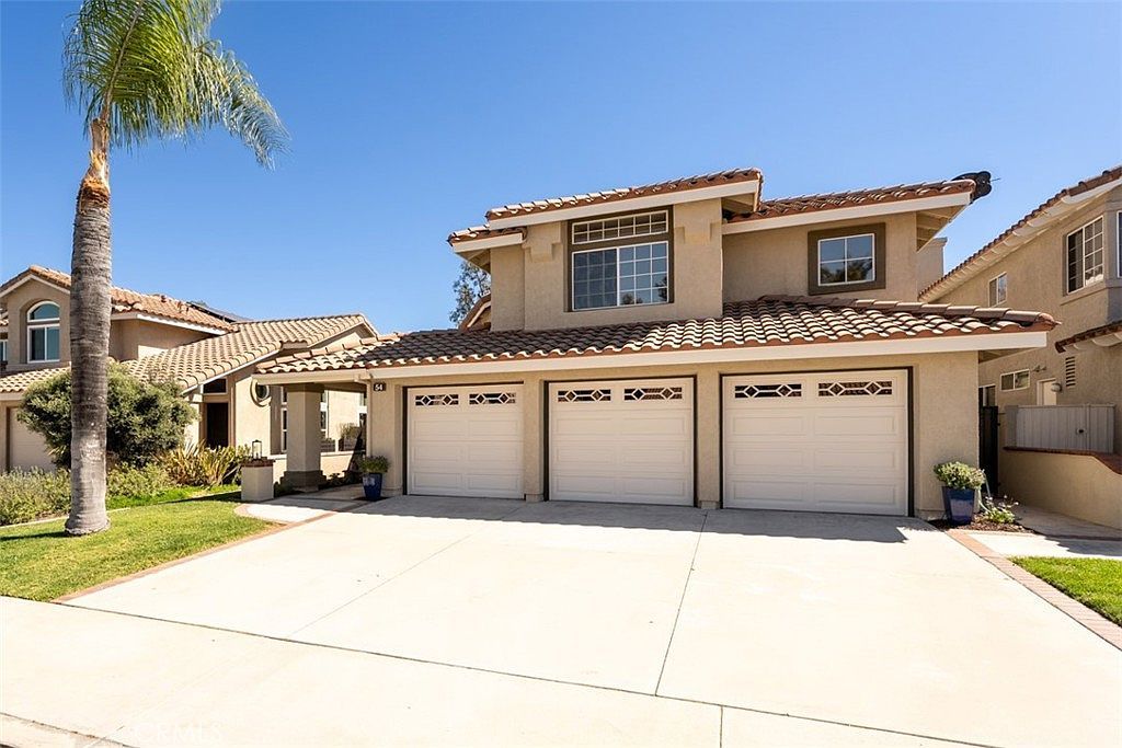 54 Sillero Rancho Santa Margarita, CA 92688 - Thumbnail 2