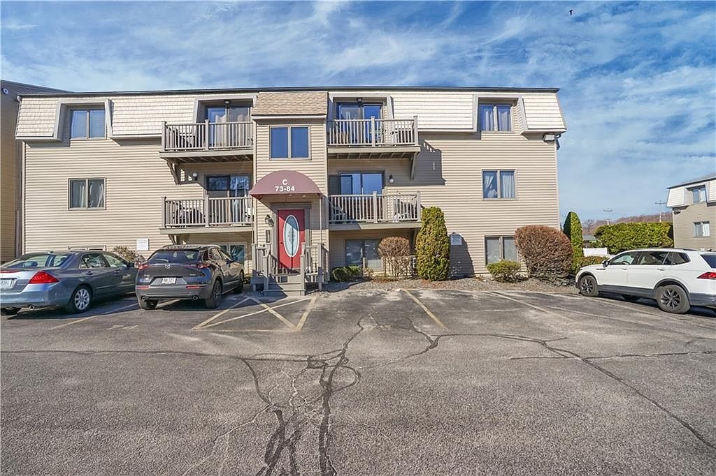 79 Village Ct West Warwick, RI 02893 - Thumbnail 2