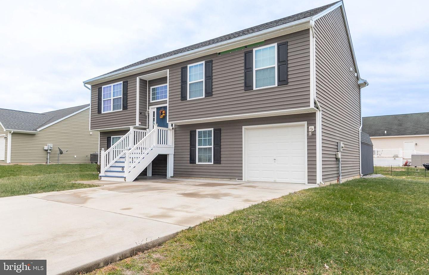 285 Wren St N Martinsburg, WV 25405 - Thumbnail 2