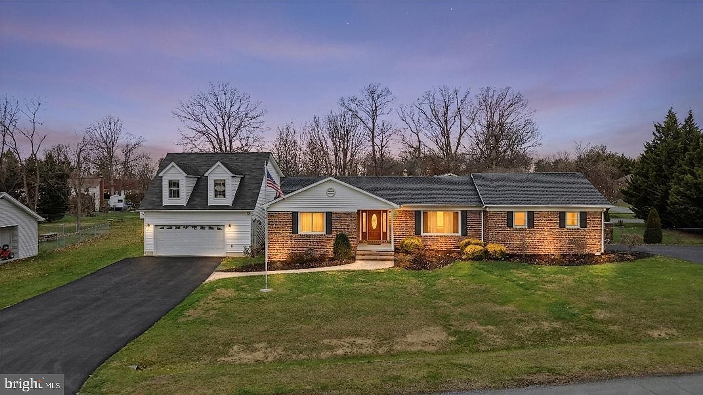 112 Rockbridge Rd Stephens City, VA 22655  | Single Family